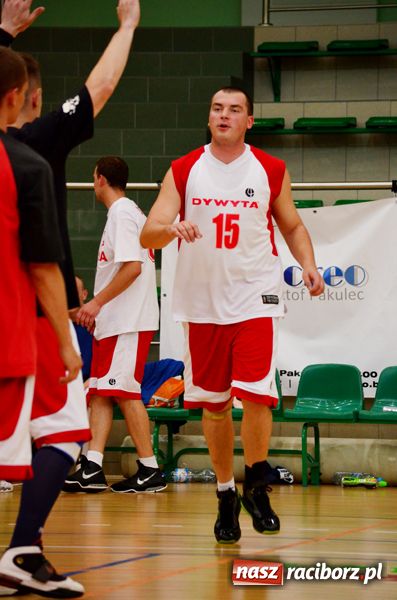 Zdjęcie w galerii na portalu naszraciborz.pl: Pierwsze finałowe zmagania dla Dywyty wiadomości z regionu