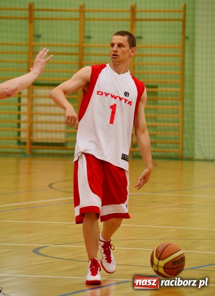 Zdjęcie w galerii na portalu naszraciborz.pl: Pierwsze finałowe zmagania dla Dywyty wiadomości z regionu