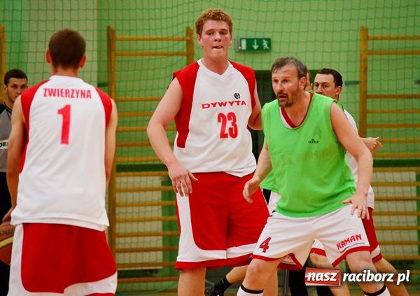 Zdjęcie w galerii na portalu naszraciborz.pl: Pierwsze finałowe zmagania dla Dywyty wiadomości z regionu