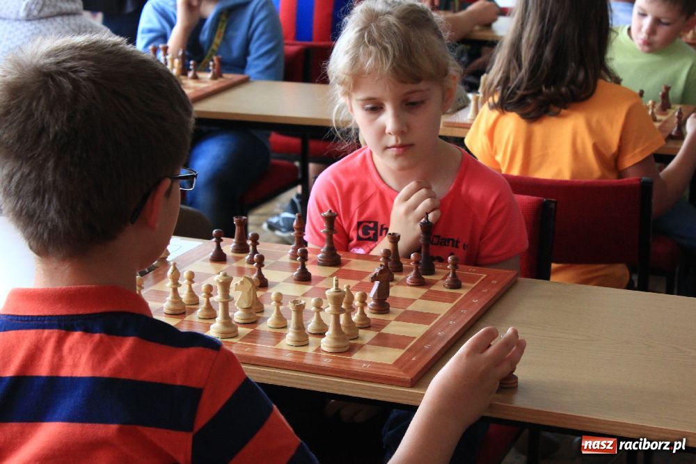 Zdjęcie w galerii na portalu naszraciborz.pl: Szachiści rywalizowali w MOS-ie wiadomości z regionu