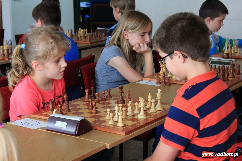 Zdjęcie w galerii na portalu naszraciborz.pl: Szachiści rywalizowali w MOS-ie wiadomości z regionu