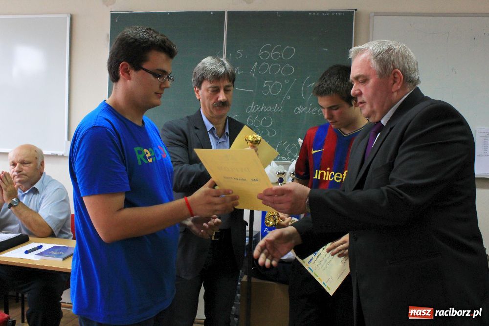 Zdjęcie w galerii na portalu naszraciborz.pl: Szachiści rywalizowali w MOS-ie wiadomości z regionu