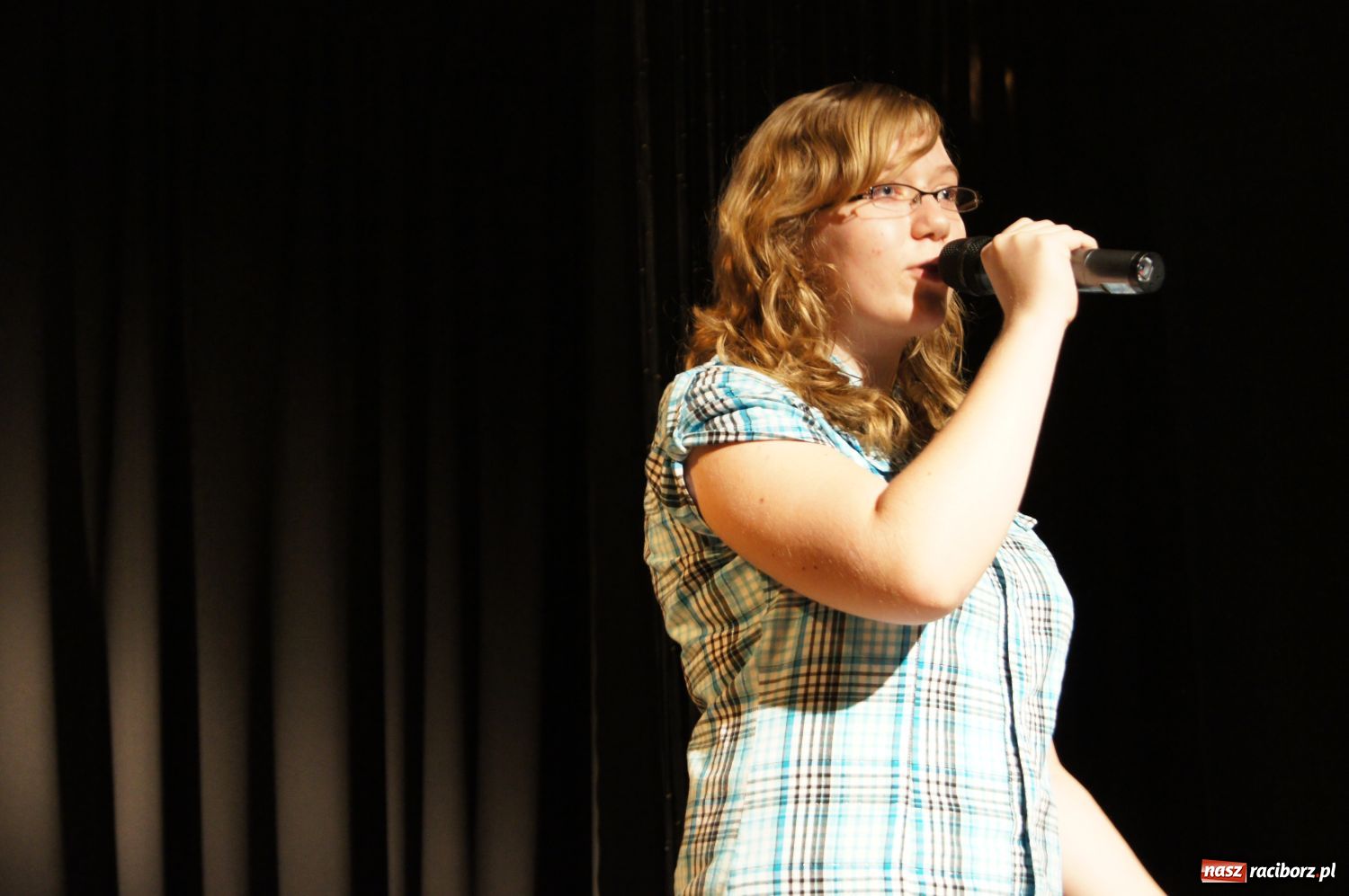 Zdjęcie w galerii na portalu naszraciborz.pl: W MDK-u podsumowują rok szkolny wiadomości z regionu