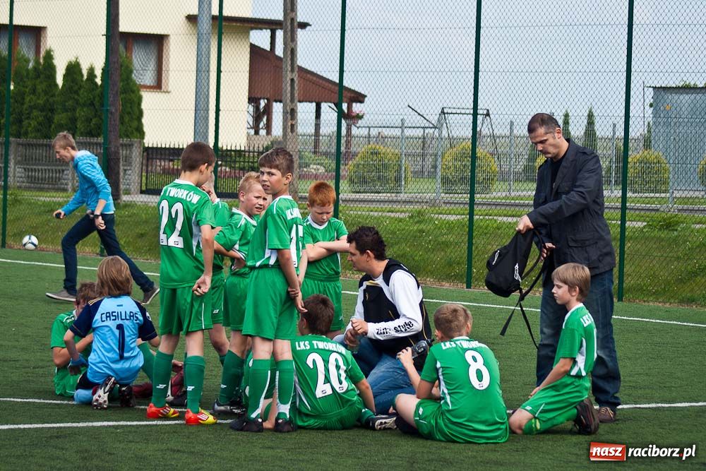 Zdjęcie w galerii na portalu naszraciborz.pl: Remis w meczu na szczycie wiadomości z regionu