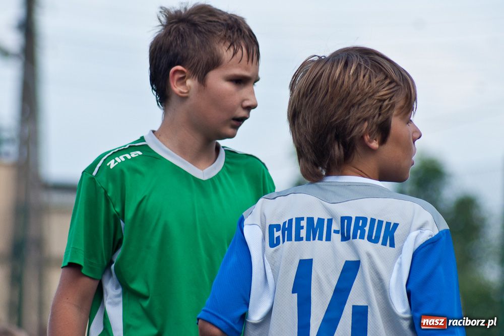 Zdjęcie w galerii na portalu naszraciborz.pl: Remis w meczu na szczycie wiadomości z regionu