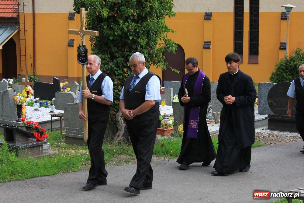 Zdjęcie w galerii na portalu naszraciborz.pl: Pożegnano śp. Lecha Staszewskiego wiadomości z regionu