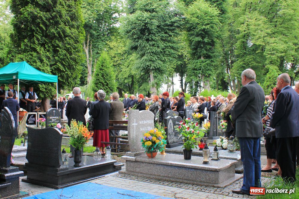 Zdjęcie w galerii na portalu naszraciborz.pl: Pożegnano śp. Lecha Staszewskiego wiadomości z regionu