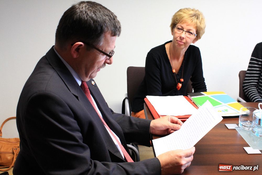 Zdjęcie w galerii na portalu naszraciborz.pl: Ortografia nie ma przed nimi tajemnic wiadomości z regionu