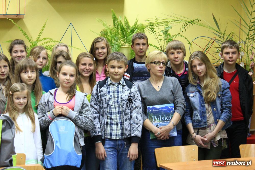 Zdjęcie w galerii na portalu naszraciborz.pl: Dzieci z Białorusi odwiedziły II LO wiadomości z regionu