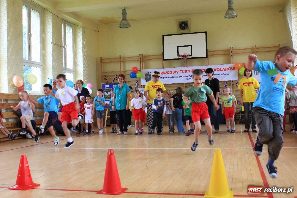 Zdjęcie w galerii na portalu naszraciborz.pl: Dzieci wzięły udział w turnieju wiadomości z regionu