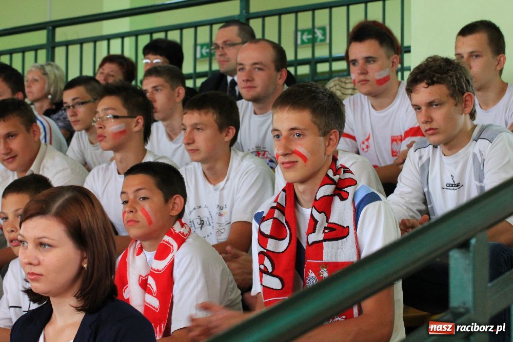 Zdjęcie w galerii na portalu naszraciborz.pl: Otwarto nowe boisko w Kornowacu wiadomości z regionu