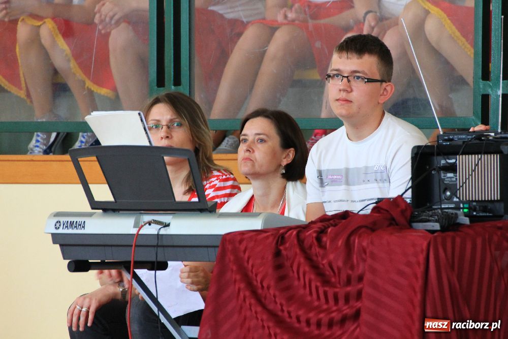 Zdjęcie w galerii na portalu naszraciborz.pl: Otwarto nowe boisko w Kornowacu wiadomości z regionu