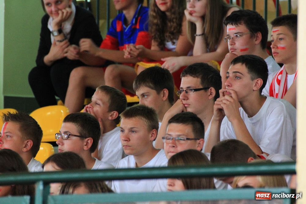 Zdjęcie w galerii na portalu naszraciborz.pl: Otwarto nowe boisko w Kornowacu wiadomości z regionu