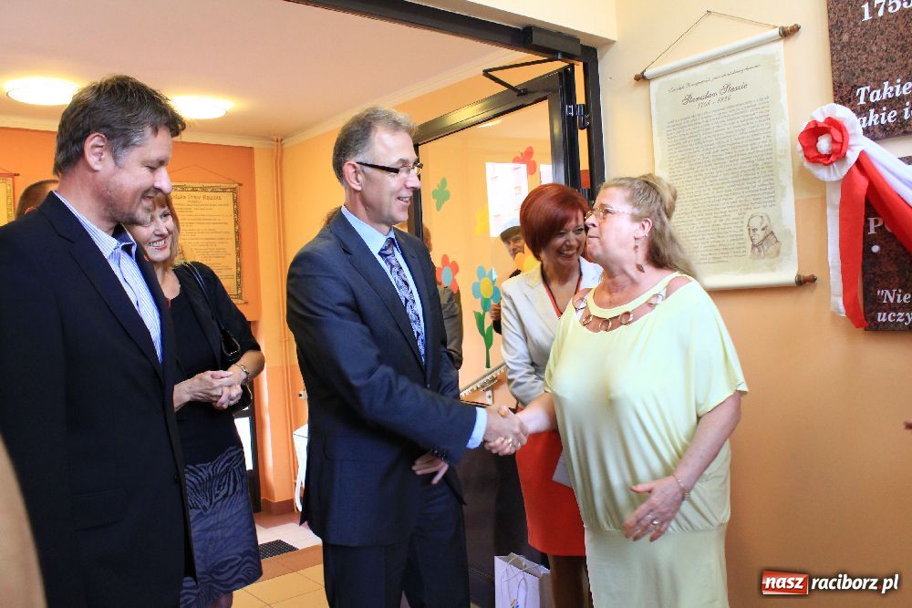 Zdjęcie w galerii na portalu naszraciborz.pl: 50-lecie Szkoły Podstawowej nr 13 wiadomości z regionu