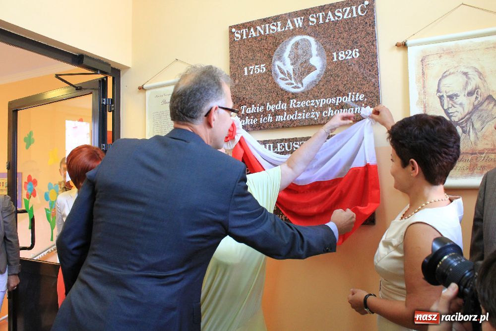 Zdjęcie w galerii na portalu naszraciborz.pl: 50-lecie Szkoły Podstawowej nr 13 wiadomości z regionu