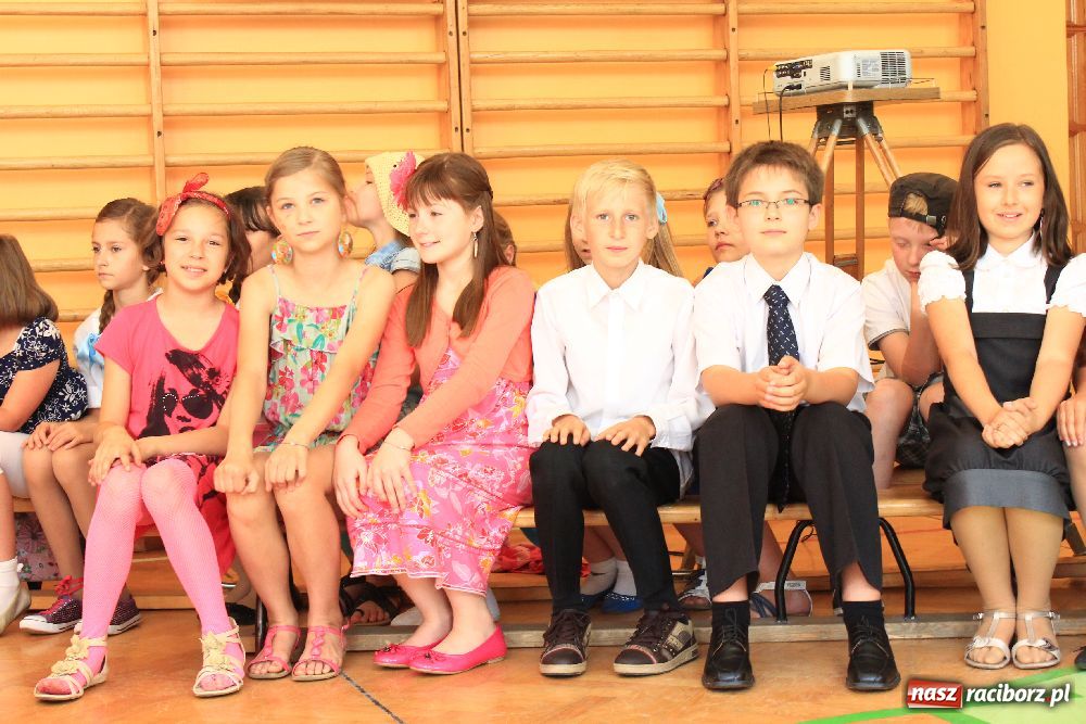 Zdjęcie w galerii na portalu naszraciborz.pl: 50-lecie Szkoły Podstawowej nr 13 wiadomości z regionu