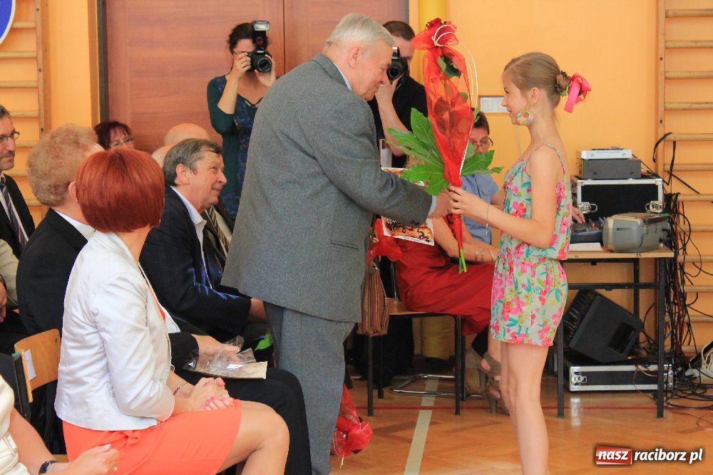 Zdjęcie w galerii na portalu naszraciborz.pl: 50-lecie Szkoły Podstawowej nr 13 wiadomości z regionu