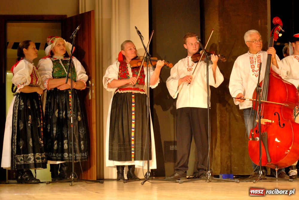 Zdjęcie w galerii na portalu naszraciborz.pl: Ruszył festiwal Śląsk kraina wielu kultur wiadomości z regionu