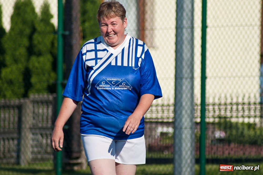 Zdjęcie w galerii na portalu naszraciborz.pl: Rodzice przegrali po rzutach karnych wiadomości z regionu