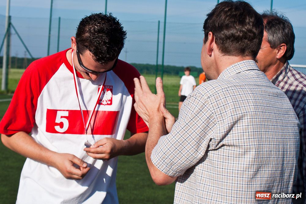 Zdjęcie w galerii na portalu naszraciborz.pl: Rodzice przegrali po rzutach karnych wiadomości z regionu