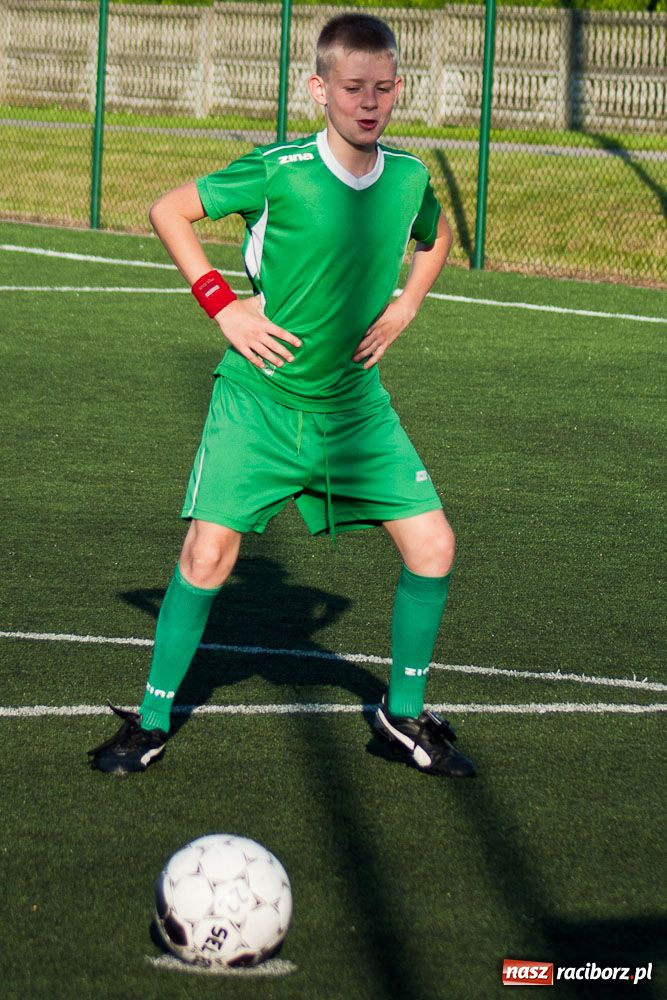 Zdjęcie w galerii na portalu naszraciborz.pl: Rodzice przegrali po rzutach karnych wiadomości z regionu