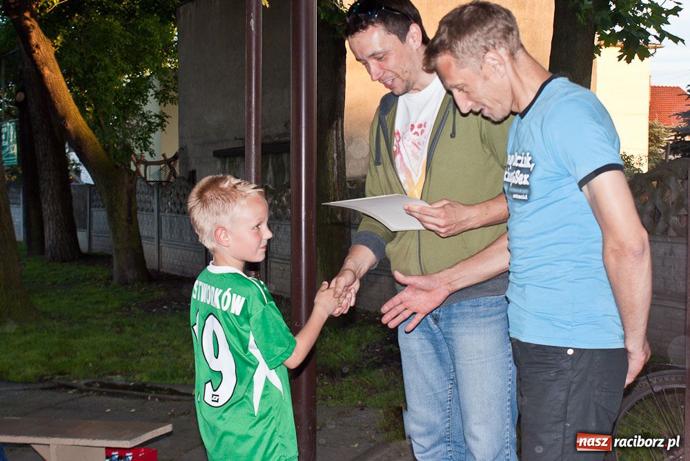 Zdjęcie w galerii na portalu naszraciborz.pl: Rodzice przegrali po rzutach karnych wiadomości z regionu