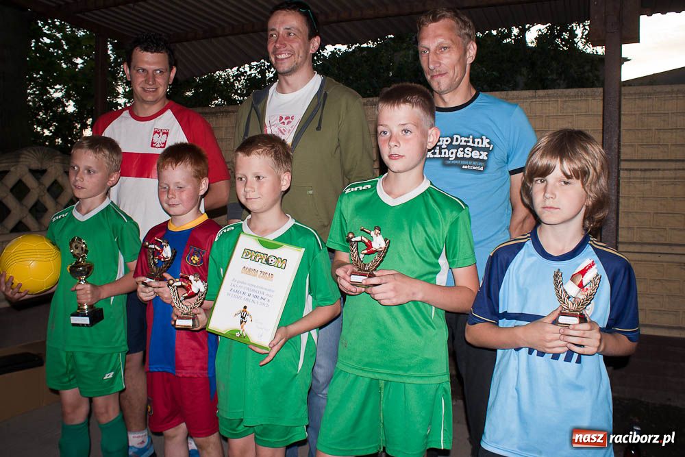 Zdjęcie w galerii na portalu naszraciborz.pl: Rodzice przegrali po rzutach karnych wiadomości z regionu