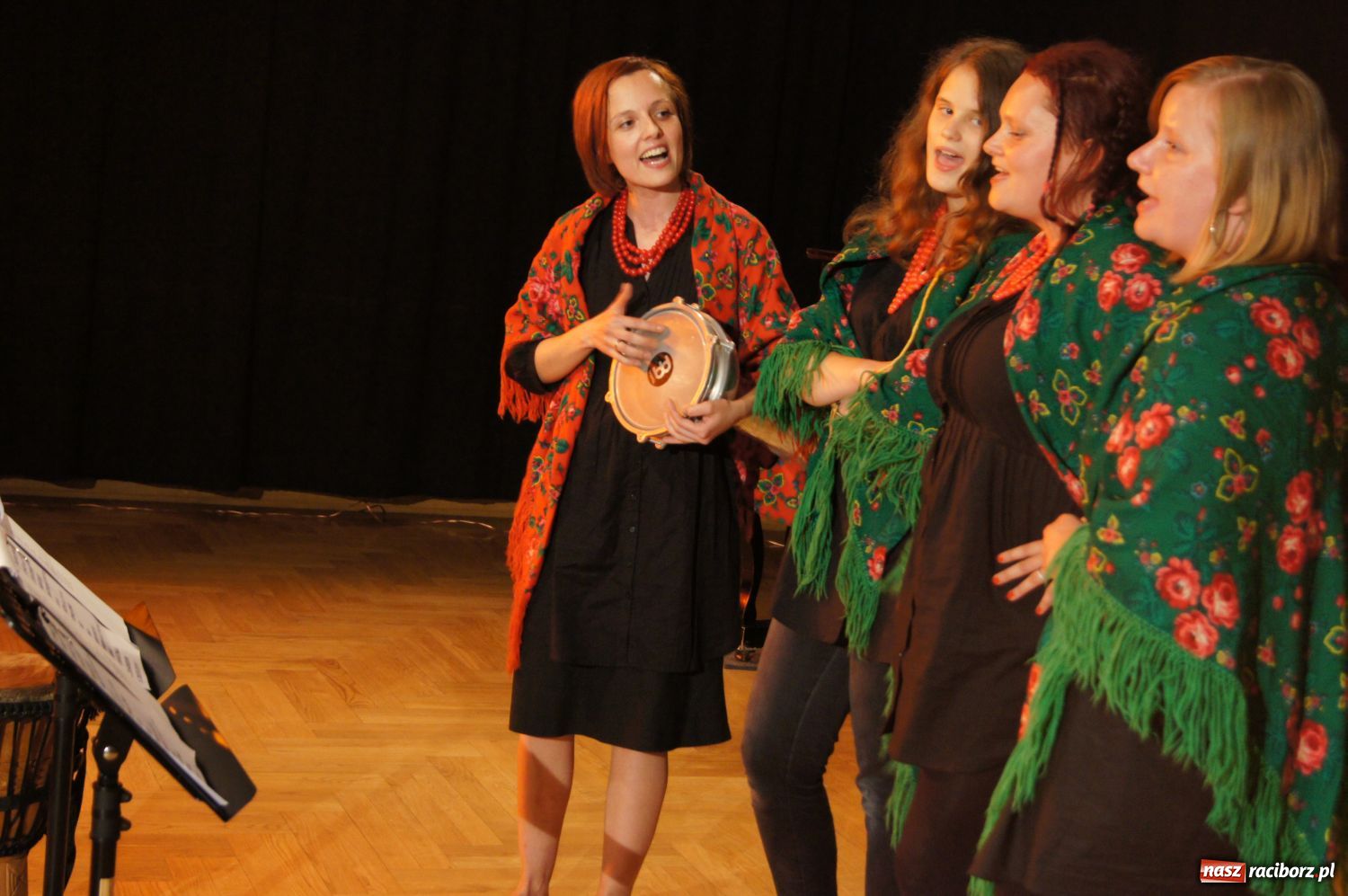 Zdjęcie w galerii na portalu naszraciborz.pl: Sudarynja i VIVO wystąpili w RCK wiadomości z regionu