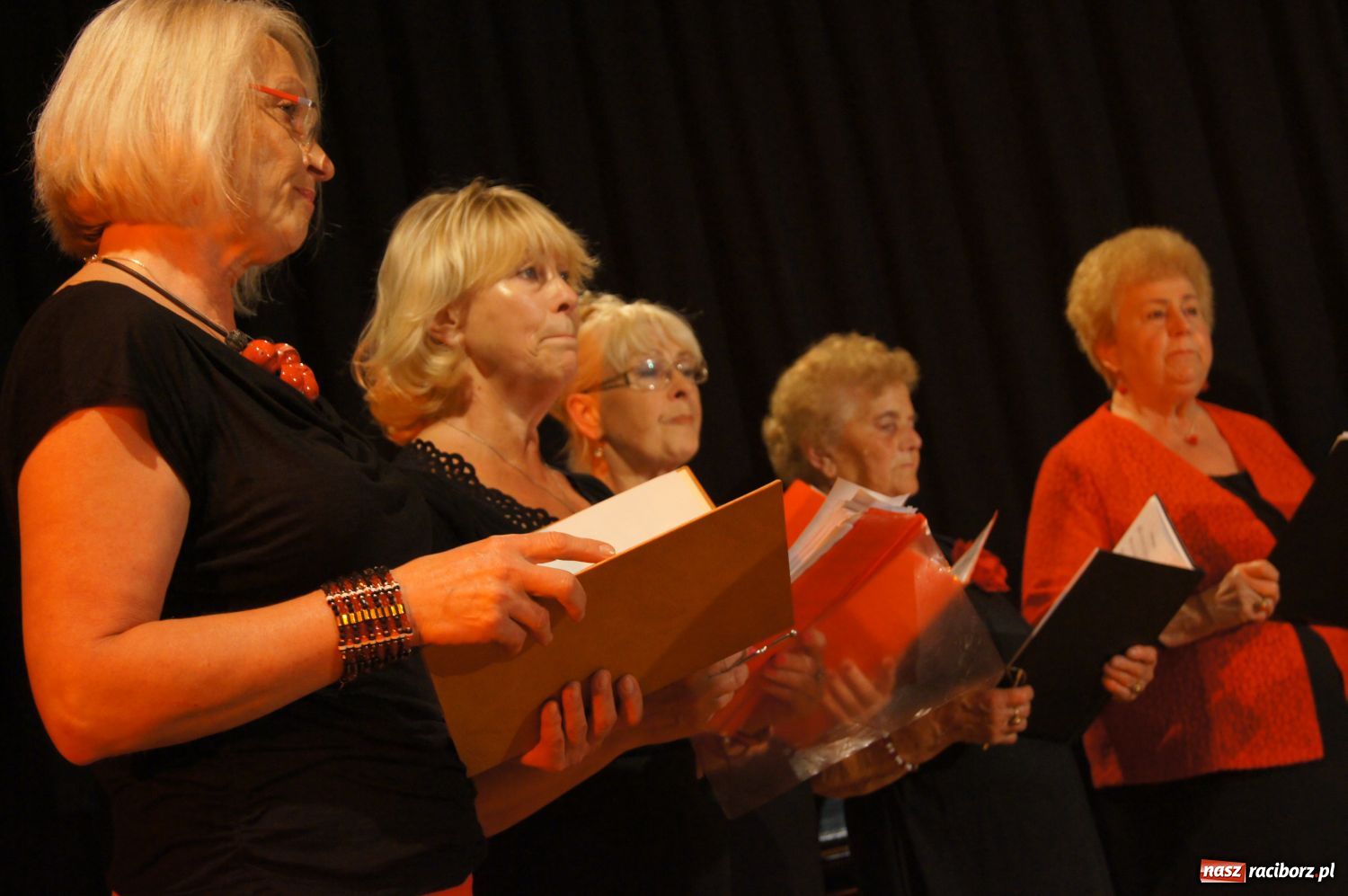 Zdjęcie w galerii na portalu naszraciborz.pl: Sudarynja i VIVO wystąpili w RCK wiadomości z regionu