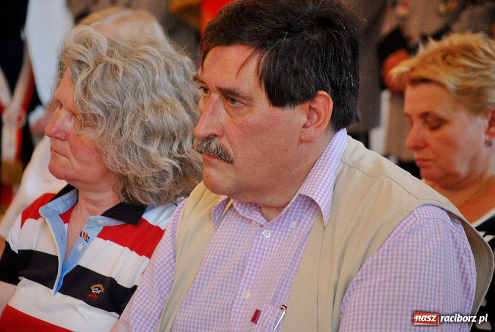 Zdjęcie w galerii na portalu naszraciborz.pl: Król kurkowy zasiadł dziś na tronie wiadomości z regionu