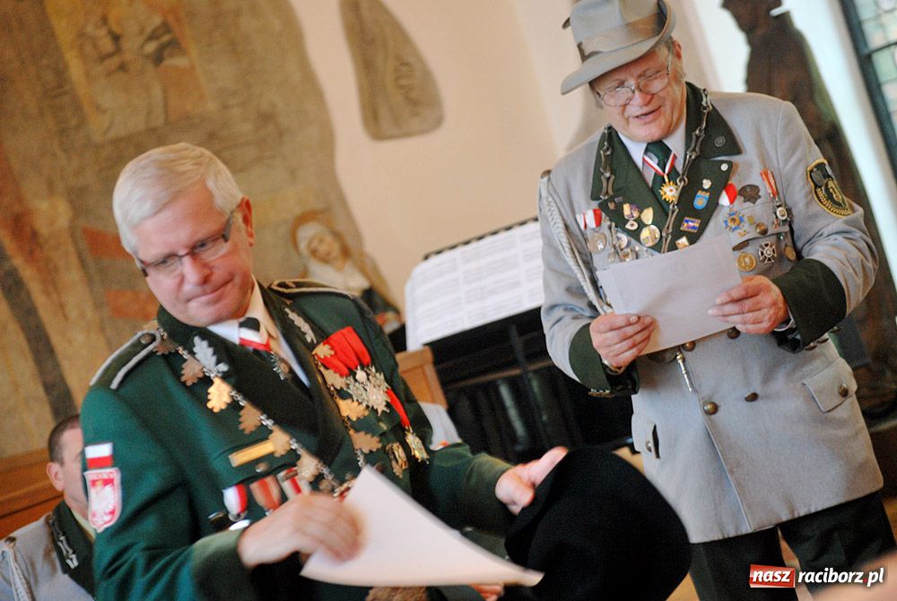 Zdjęcie w galerii na portalu naszraciborz.pl: Król kurkowy zasiadł dziś na tronie wiadomości z regionu