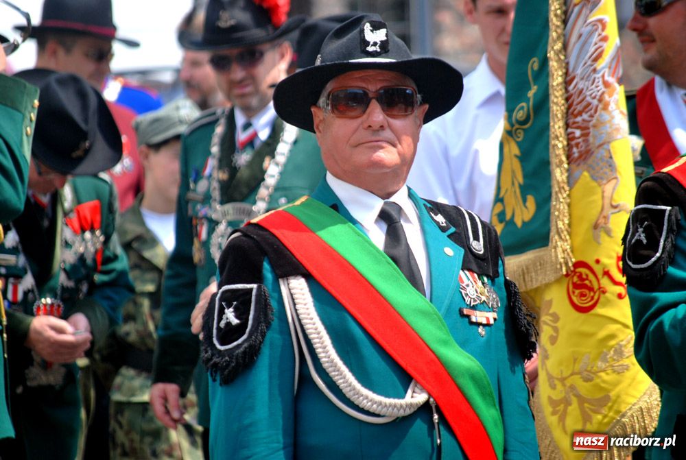 Zdjęcie w galerii na portalu naszraciborz.pl: Król kurkowy zasiadł dziś na tronie wiadomości z regionu