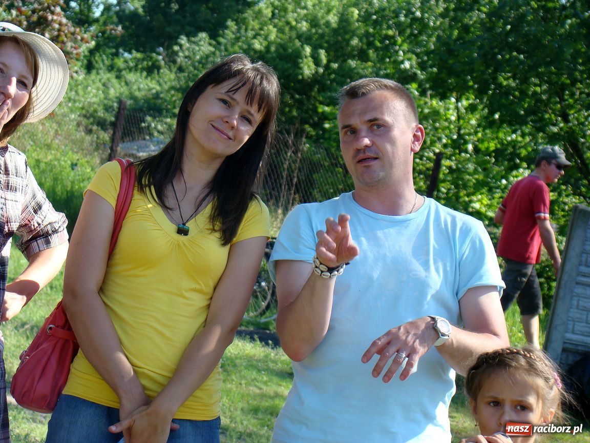 Zdjęcie w galerii na portalu naszraciborz.pl:  Szkoła im. J. Wawrzynka świętuje wiadomości z regionu