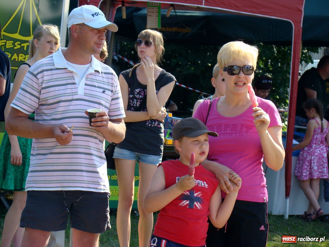 Zdjęcie w galerii na portalu naszraciborz.pl:  Szkoła im. J. Wawrzynka świętuje wiadomości z regionu