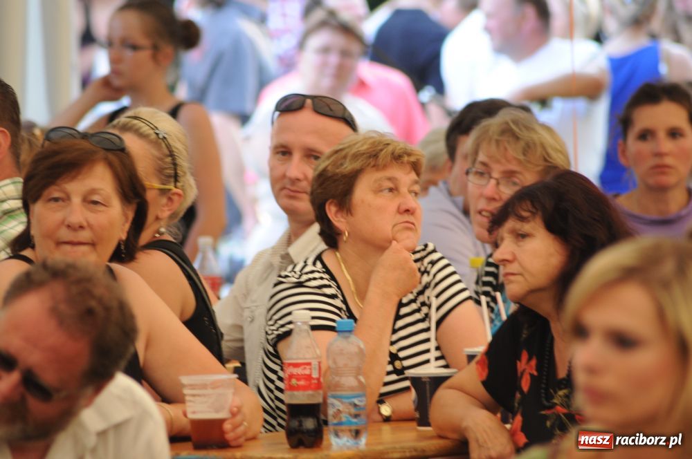 Zdjęcie w galerii na portalu naszraciborz.pl: W Tworkowie wybrano Miss nastolatek wiadomości z regionu