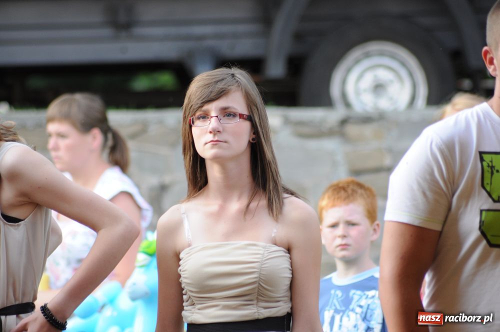 Zdjęcie w galerii na portalu naszraciborz.pl: W Tworkowie wybrano Miss nastolatek wiadomości z regionu