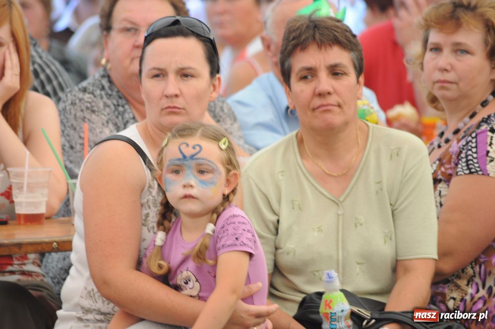 Zdjęcie w galerii na portalu naszraciborz.pl: W Tworkowie wybrano Miss nastolatek wiadomości z regionu