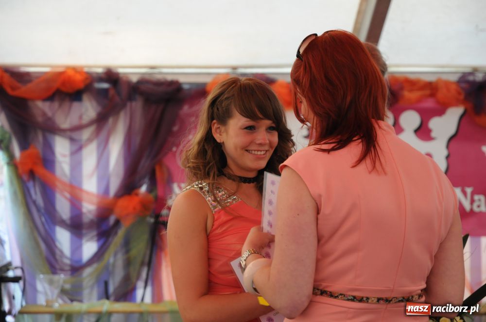 Zdjęcie w galerii na portalu naszraciborz.pl: W Tworkowie wybrano Miss nastolatek wiadomości z regionu