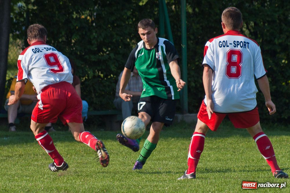 Zdjęcie w galerii na portalu naszraciborz.pl: Porażka na pożegnanie boiska wiadomości z regionu