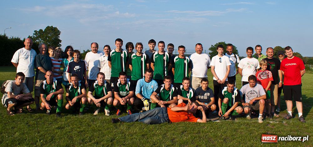 Zdjęcie w galerii na portalu naszraciborz.pl: Porażka na pożegnanie boiska wiadomości z regionu
