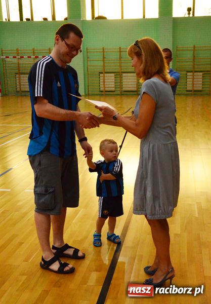 Zdjęcie w galerii na portalu naszraciborz.pl: Dywyta obroniła tytuł mistrza wiadomości z regionu