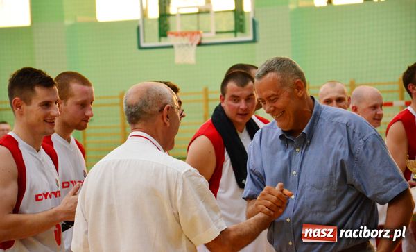 Zdjęcie w galerii na portalu naszraciborz.pl: Dywyta obroniła tytuł mistrza wiadomości z regionu