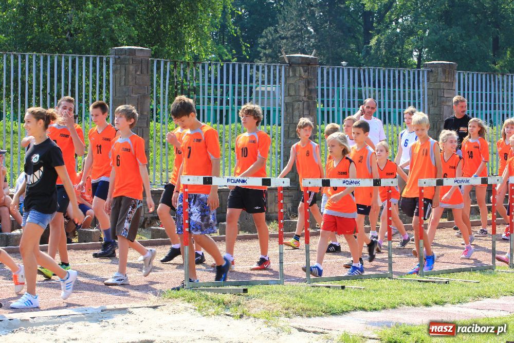 Zdjęcie w galerii na portalu naszraciborz.pl: Memoriał Janusza Kusocińskiego w ZSOMS wiadomości z regionu