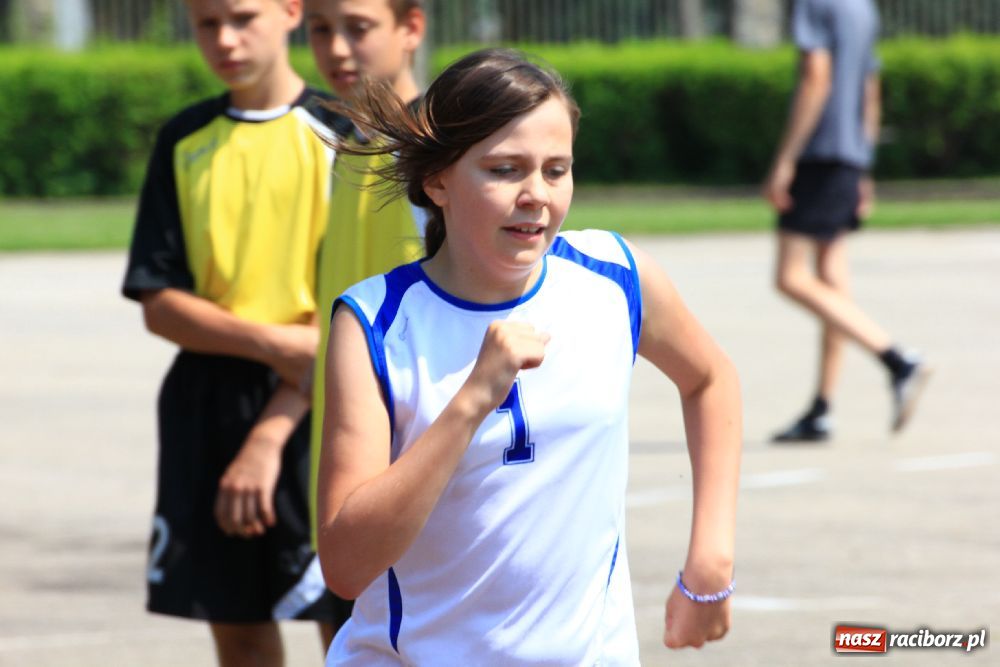 Zdjęcie w galerii na portalu naszraciborz.pl: Memoriał Janusza Kusocińskiego w ZSOMS wiadomości z regionu