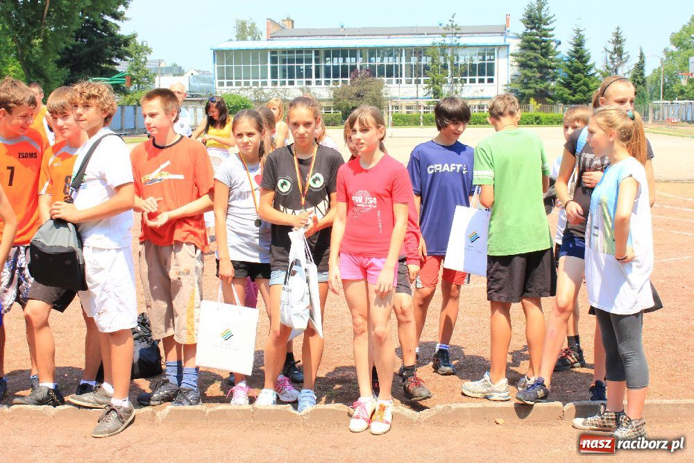 Zdjęcie w galerii na portalu naszraciborz.pl: Memoriał Janusza Kusocińskiego w ZSOMS wiadomości z regionu