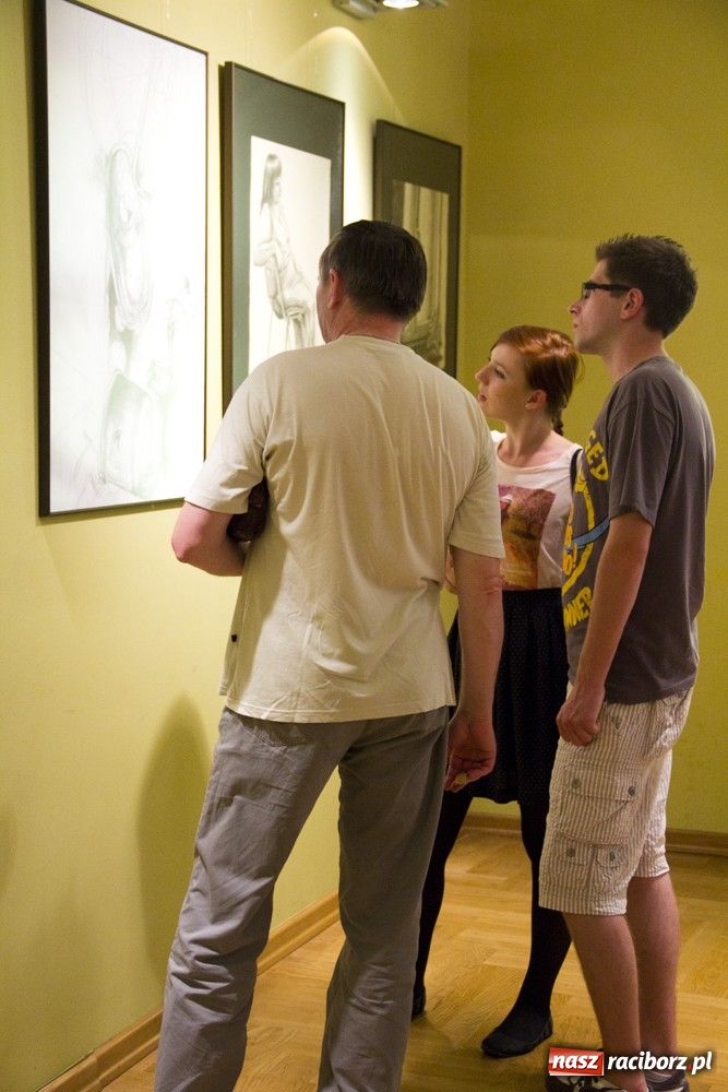Zdjęcie w galerii na portalu naszraciborz.pl: Młodzi plastycy z RCK mają wystawę wiadomości z regionu