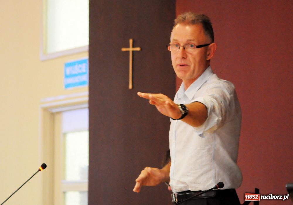 Zdjęcie w galerii na portalu naszraciborz.pl: Nowe Zagrody toną. Idziemy w czarną dziurę wiadomości z regionu