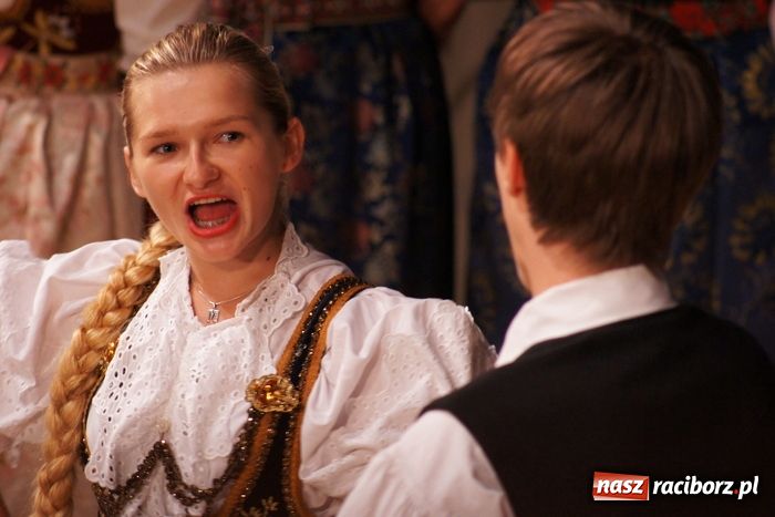 Zdjęcie w galerii na portalu naszraciborz.pl: Artystyczny Talent Show wiadomości z regionu