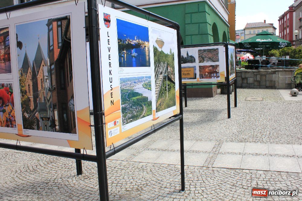 Zdjęcie w galerii na portalu naszraciborz.pl: Wystawa na Długiej podoba się wiadomości z regionu