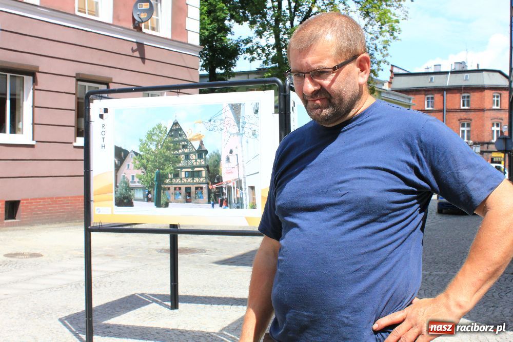 Zdjęcie w galerii na portalu naszraciborz.pl: Wystawa na Długiej podoba się wiadomości z regionu